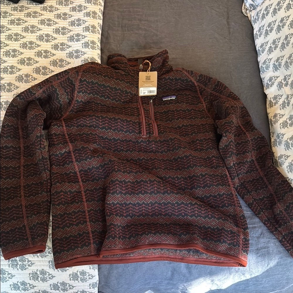Patagonia Men’s Half-Zip Fleece Pullover - Burgundy Pattern